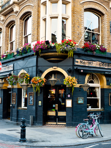 An English pub in London, United Kingdom