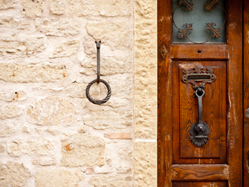 Mixed textures in San Marino