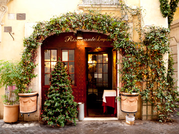 A restaurant in Rome, Italy decorated for the holiday season.
